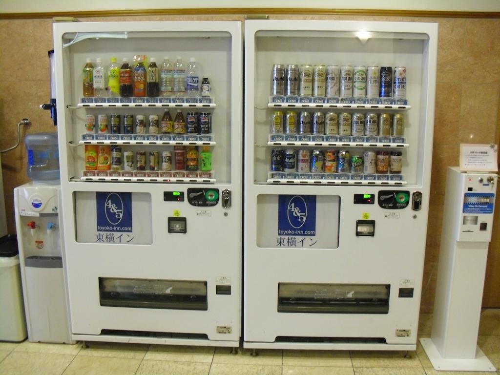 Toyoko Inn Kofu-Eki Minami-Guchi No.1 Exteriör bild